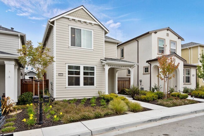 Foto del edificio - 16523 Alexander Ln