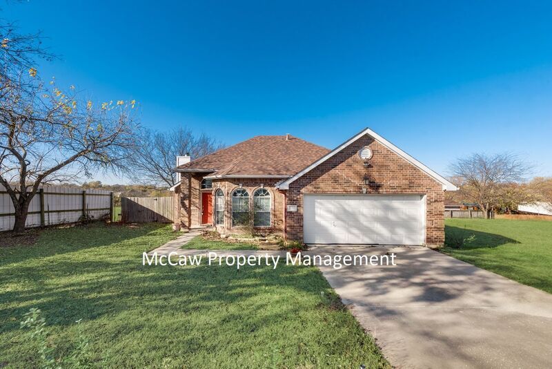 700 Hillside Dr, West Tawakoni, TX 75474 House Rental in West