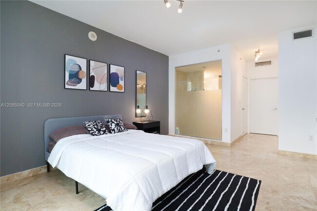 Foto del edificio - 90 SW 3rd St