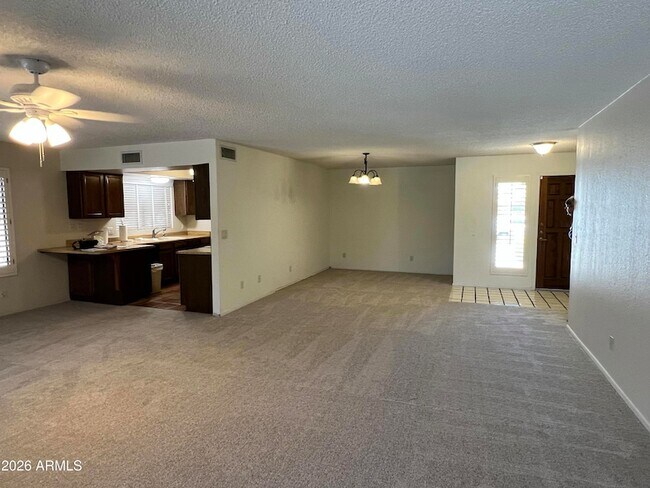 Foto del edificio - 18942 N 96th Ln