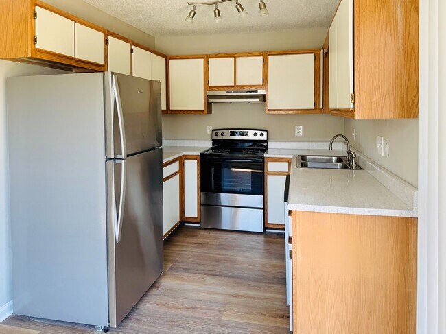 2 habitaciones, 1.5 baños - 920 pies cuadrados - Ivey Glen Apartment Community