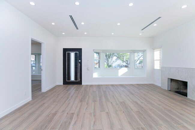 Foto del edificio - 1345 Winchester Ave