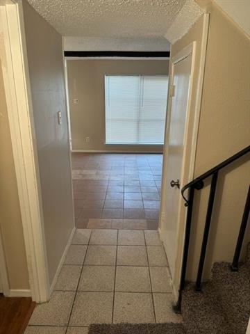 Building Photo - 520 Arborview Dr