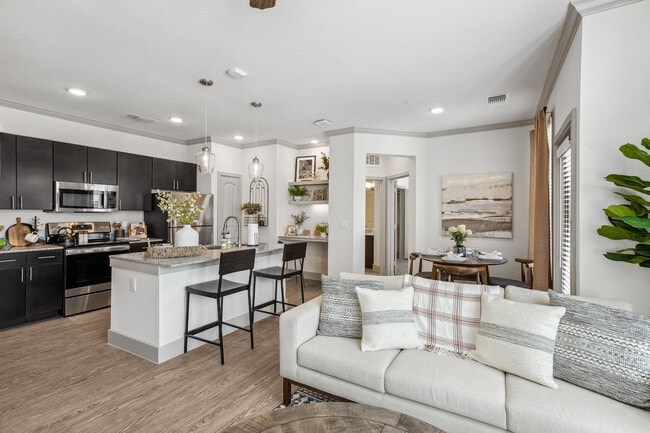 Interior Photo - Paloma