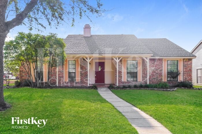 Primary Photo - 7916 Iola Dr