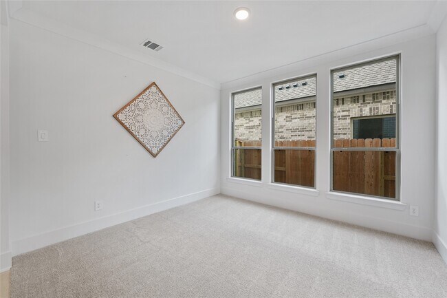 Foto del edificio - 23685 Silver Palm Trl