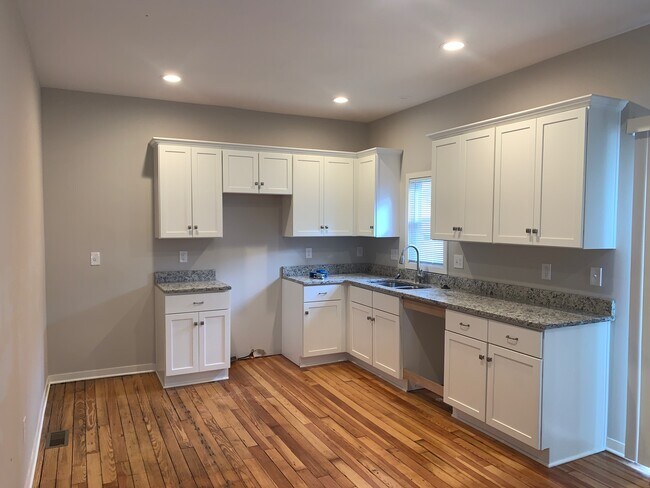 Foto del edificio - 2119 Clay St