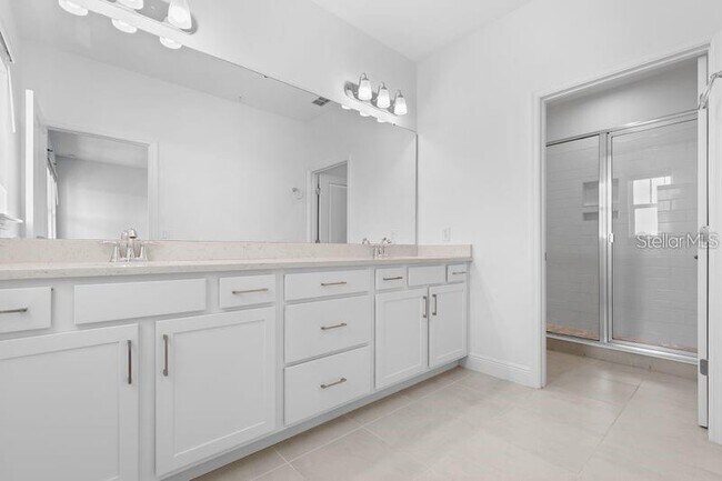Foto del edificio - 6967 Nemours Pkwy