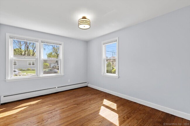 Foto del edificio - 119 Sunnyside Ct