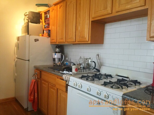 Primary Photo - 3011 Fort Hamilton Pkwy