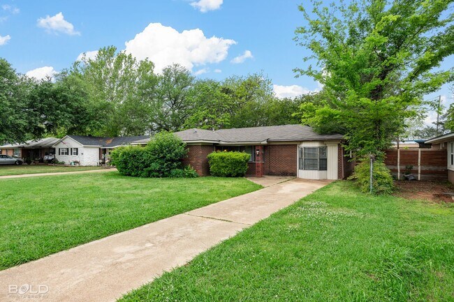 Foto del edificio - Check Out this 3 bed 2 bath in Bossier!!