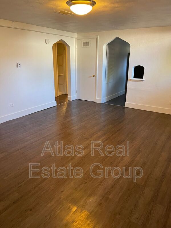Building Photo - 2650-2660 W 40th Ave