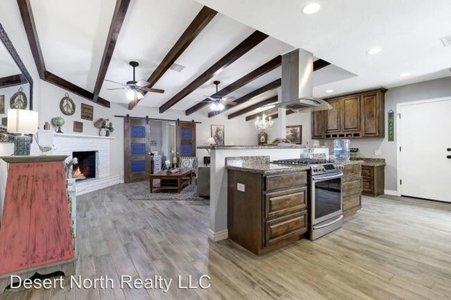 Foto del edificio - 4 br, 3 bath House - 5320 E. Thomas Rd