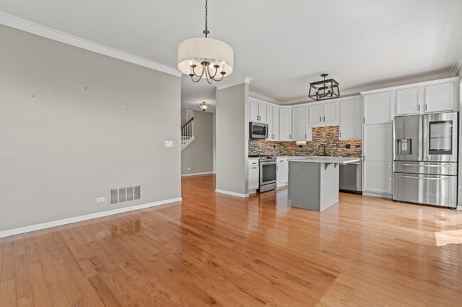 Foto del edificio - 259 Grand Ridge Rd