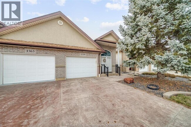 Photo du bâtiment - 1559 Chateau Ave