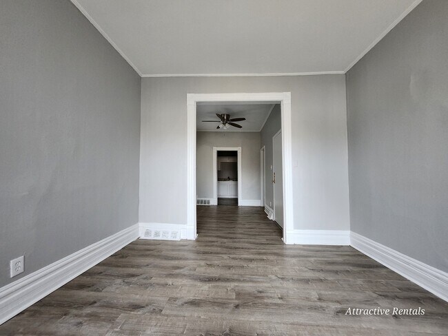 Foto del edificio - 7636 S Drexel Ave