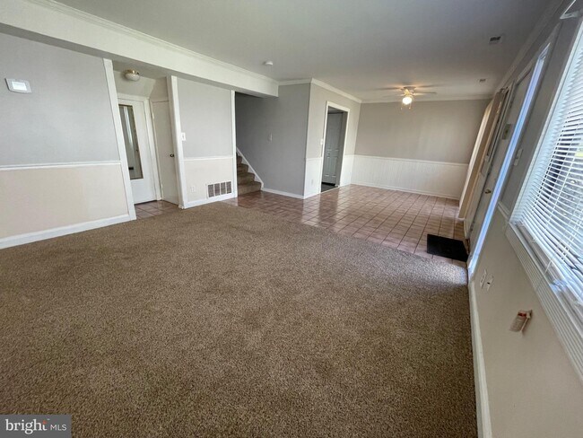 Building Photo - 1719 Crimson Tree Way