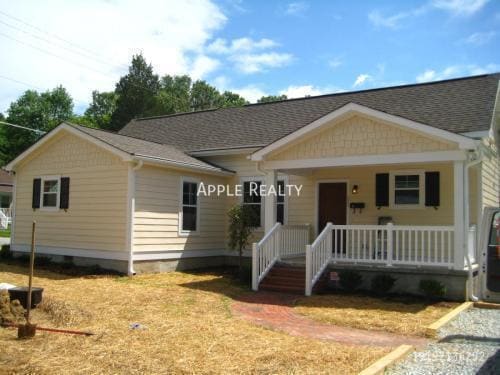 Photo - 2211 W Knox St House