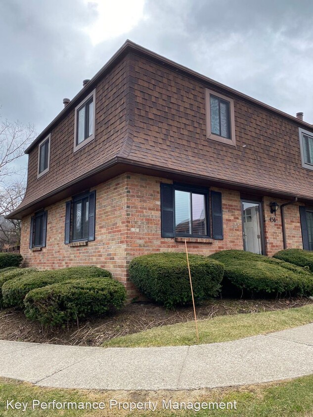 Primary Photo - 2 br, 2 bath House - 456 Surrey Hill Way