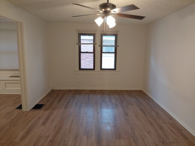 LIVING ROOM - 2705 Barth Ave