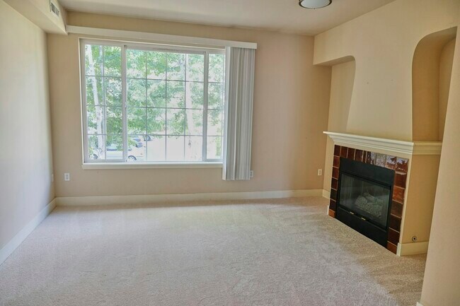 Building Photo - 18268 NE 97th Way