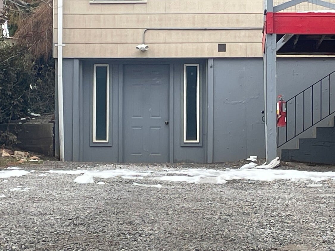 1430 Hillside Dr Unit Bottom, Reno, NV 89503 Room for Rent in Reno, NV