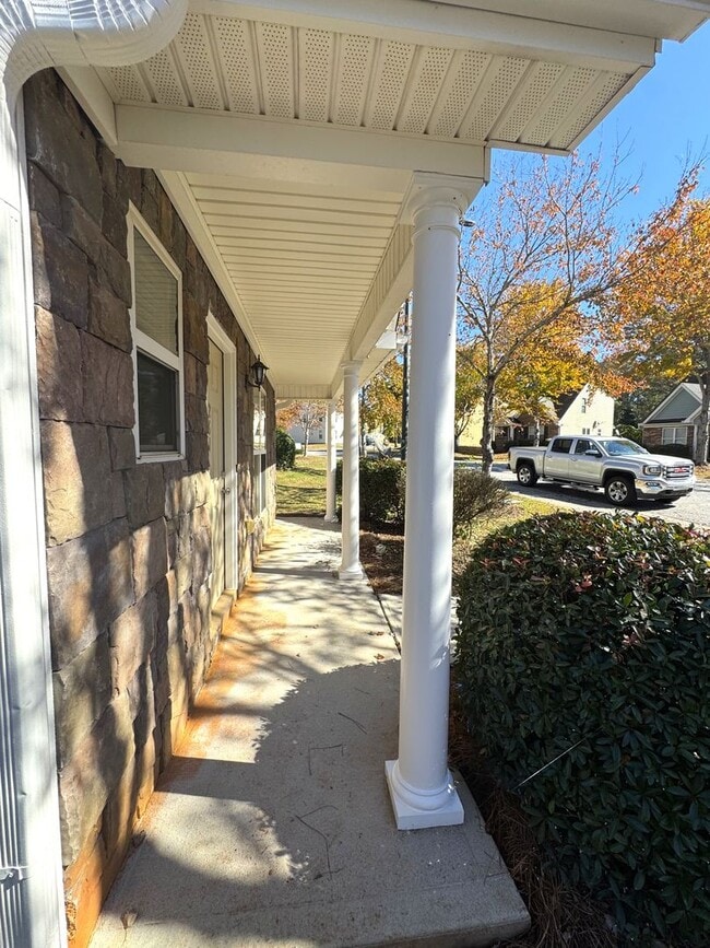 Building Photo - 3br house near Downtown