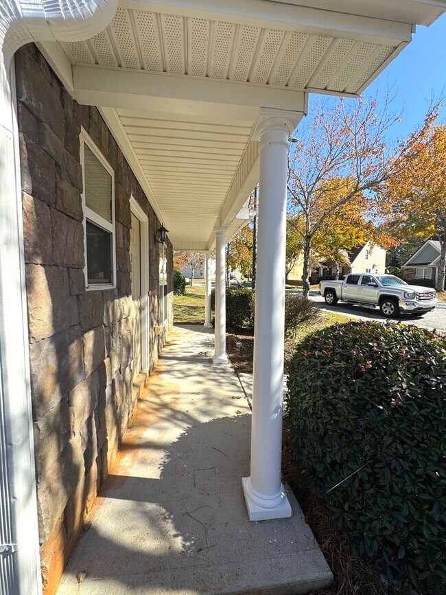 Foto del edificio - 3br house near Downtown