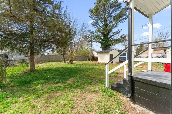 Building Photo - Charming 2-bedroom, 1 bath