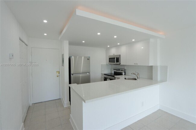 Building Photo - 4550 NW 9th St
