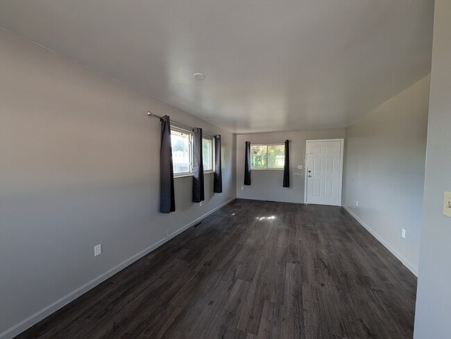Building Photo - 12800 E 13th Pl