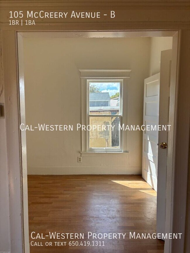 Foto del edificio - 105 McCreery Ave