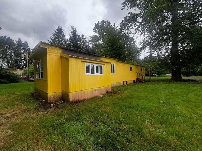 Building Photo - Cozy 2 Bedroom in Ferndale!