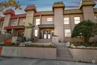 Building Photo - 166 E Davis Blvd