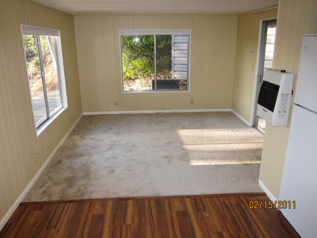 Building Photo - 3260 Laurashawn Ln