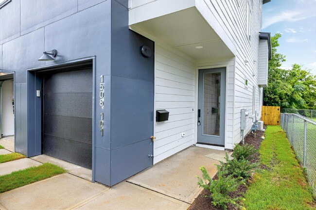 Building Photo - 1508 Boyer St
