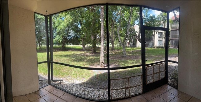 Foto del edificio - 7750 W McNab Rd