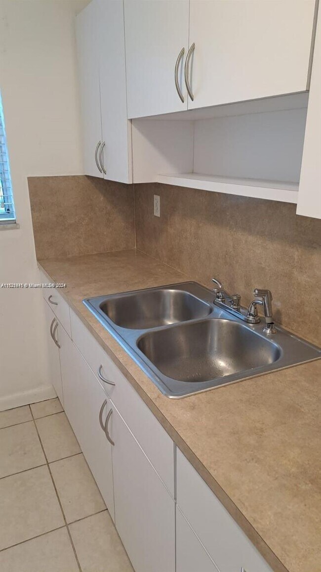 Foto del edificio - 3265 Griffin Rd