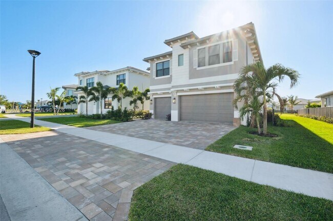 Foto del edificio - 13076 Feathering Wy