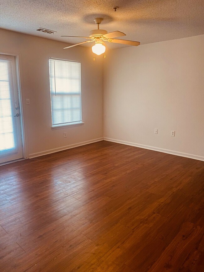 Foto del edificio - Clarksville Heights