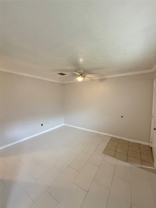 Foto del edificio - 3411 Drew St