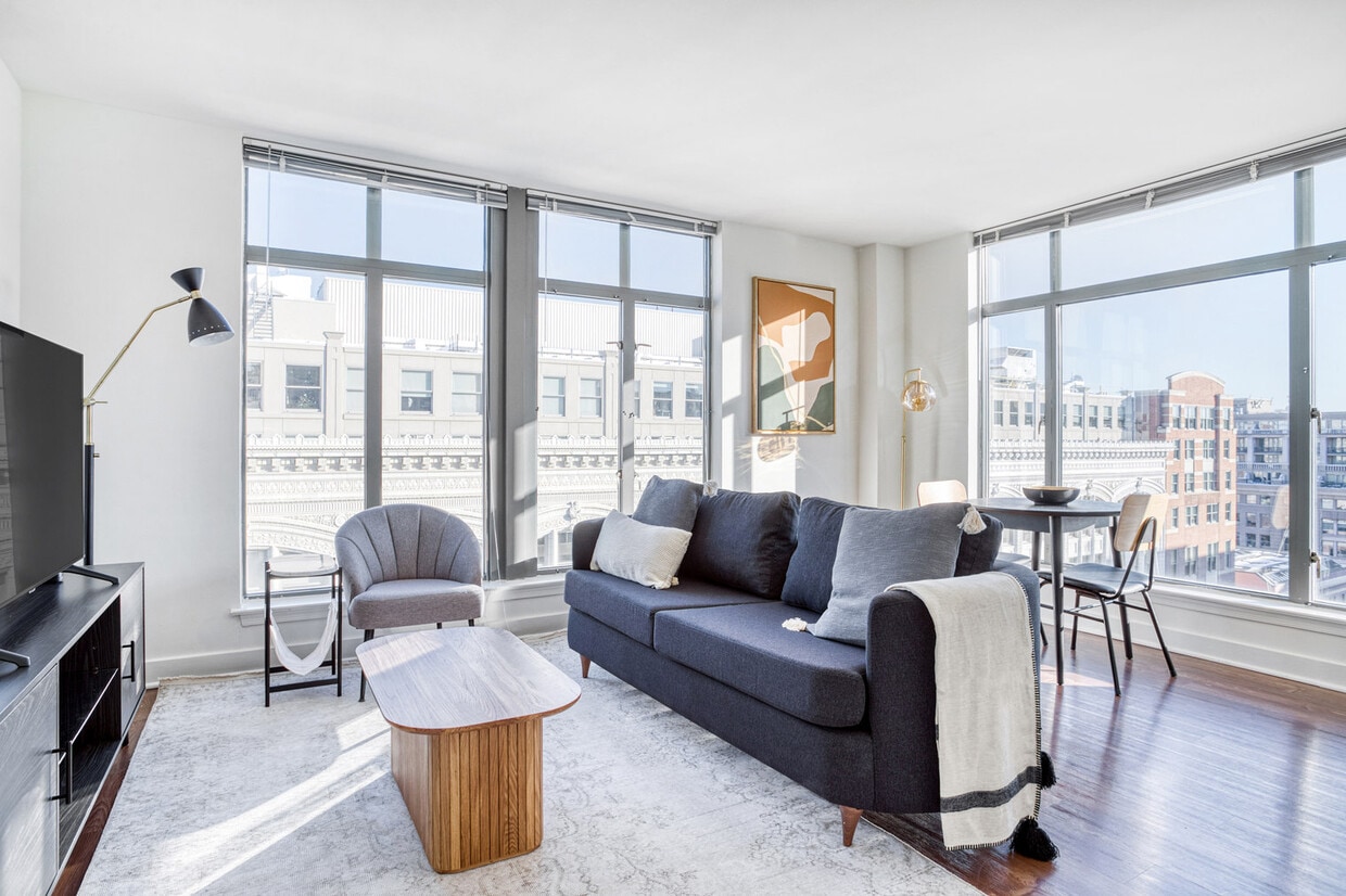 Foto principal - 400 8th St NW