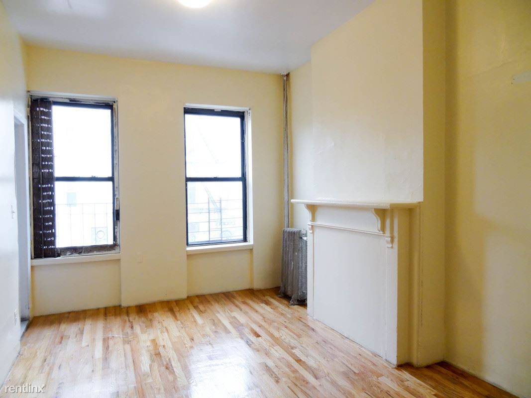 Foto del edificio - 797 Putnam Ave