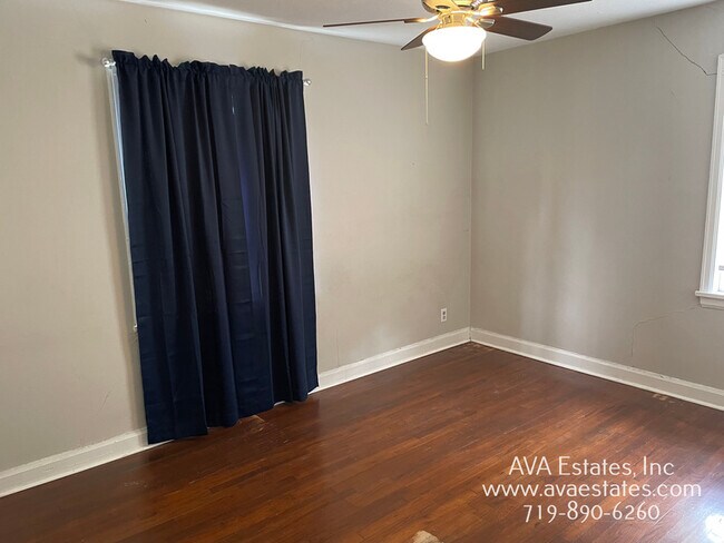 Foto del edificio - 2210 Court St