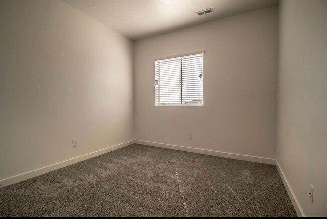 Foto del edificio - **Coming soon! ** FAMILY HOME IN PRESTIGIOUS LEHI COMMUNITY