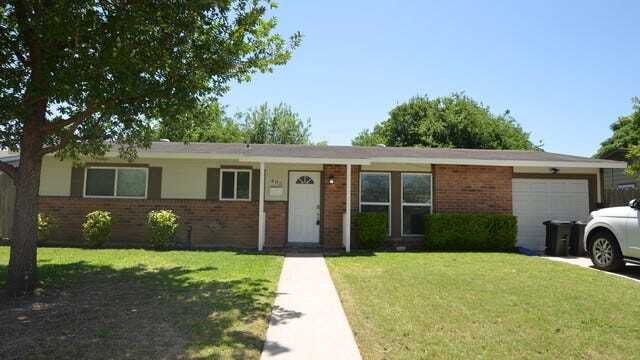 Building Photo - 405 WESTCHESTER-