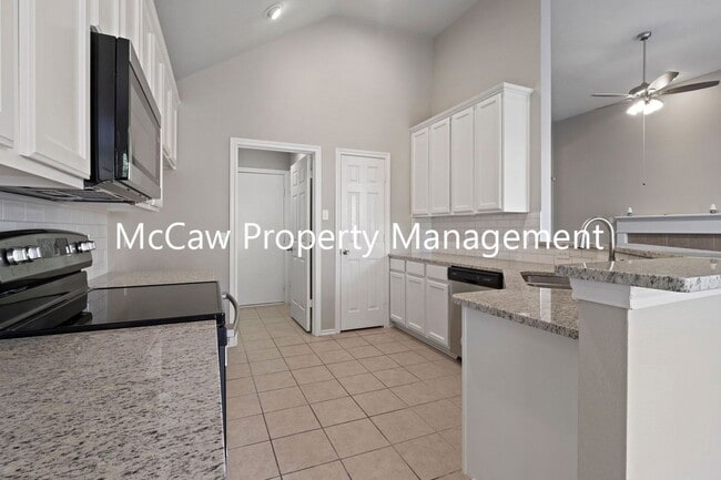 Building Photo - 7012 Deer Ridge Dr