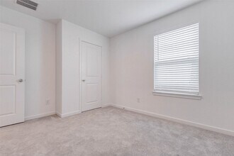 Building Photo - 22135 Ingham Blf Ln