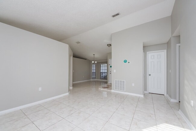 Building Photo - 808 Cabaret Ct