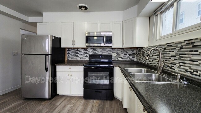 Foto del edificio - 1201-11 1/2 11 1/2 St N